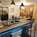 Le Refuge De La Sallée Appartement *